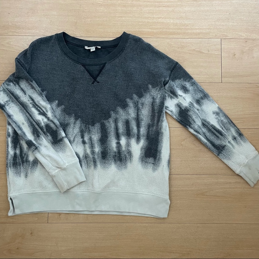 American Eagle Crewneck